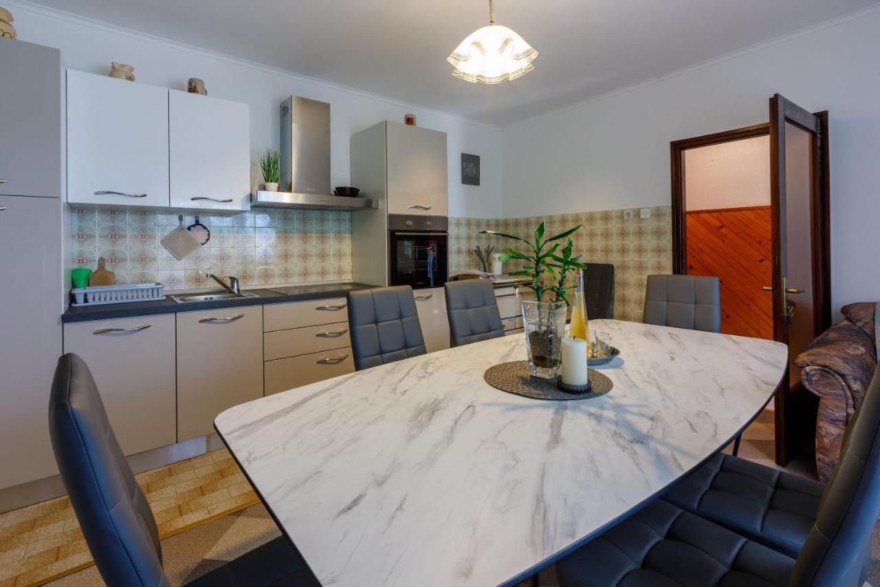 Apartment Leo Nona Novi Vinodolski Kültér fotó