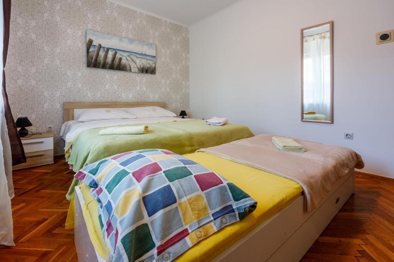 Apartment Leo Nona Novi Vinodolski Kültér fotó